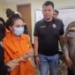 Dokter kecantikan gadugan ditangkap polisi saat pratik di hotel. (Foto: Istimewa)
