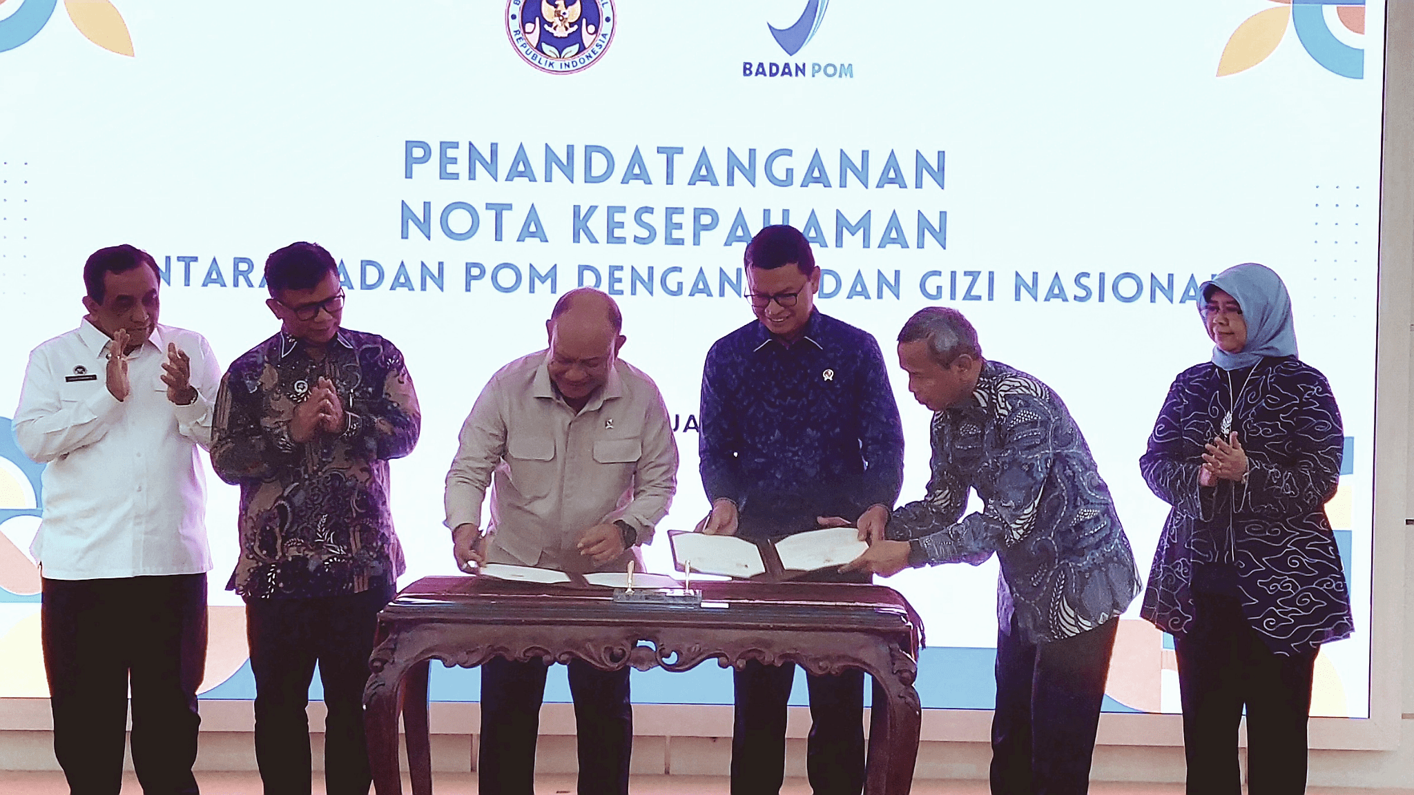 BPOM Ri dan BGN melakukan MoU terkait program makan bergizi gratis Kamis, (23/1) di Jakarta. (Foto: sbw/Sehatcantik.id)