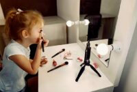 Kulit anak yang sensitif bisa iritasi bila memainkan kosmetik anak secara rutin. (Foto: Freepik)