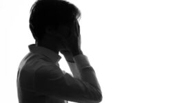 WHO merilis data terbaru terkait gangguan kesehatan mental, yang jumlahnya lebih dari satu miliar. (Foto: Freepik).