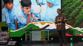 Menkes Budi dinobatkan berkat kepemimpinannya dalam mentransformasi sistem kesehatan Indonesia pascapandemi COVID-19. (Foto: Dok. Kemenkes)