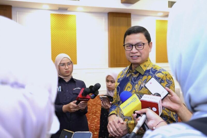 Kepala BPOM Taruna Ikrar meminta masyarakat waspada akan peredaran kosmetik yang mengandung bahan berbahaya. (Foto: BPOM)