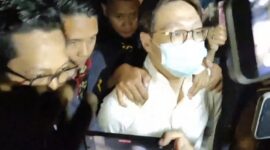 Penahanan Richard Lee resmi diperpanjang selama 40 hari, memperpanjang proses hukum yang tengah berjalan dan kembali menjadi sorotan publik.(Foto: Sehatcantik.id)