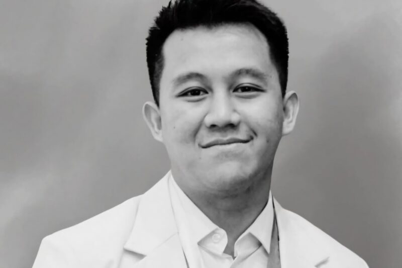 Dokter muda Andito Wibisono (26) meninggal di Cianjur, diduga akibat campak dengan komplikasi pneumonia. (Foto: FKUI)