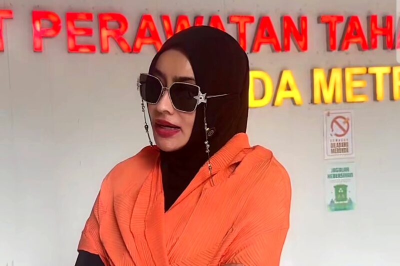 Pihak dr. Richard Lee menyiapkan langkah hukum untuk melaporkan Dokter Detektif atas tuduhan soal status mualaf yang dinilai sebagai pencemaran nama baik dan fitnah. (Foto: Danu Baharuddin/Sehatcantik.id)