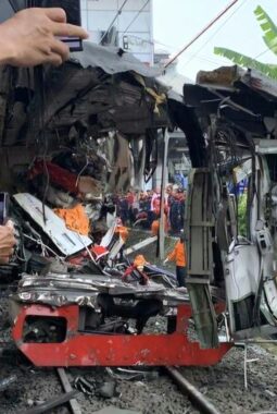 Kemenkes Siapkan RS PON, RSCM hingga RSJ Disiapkan untuk Korban Tabrakan Kereta di Bekasi