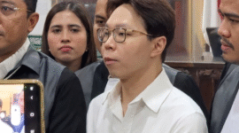 Richard Lee membantah dakwaan JPU dan menilai terdapat sejumlah kejanggalan, mulai dari asal barang bukti hingga waktu dan lokasi kejadian perkara. (Foto: Sehatcantik.id)
