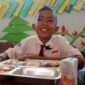 Anggaran MBG menyusut, tetapi tantangan terbesar justru memastikan kualitas gizi dan tata kelola tetap berdiri kokoh. (Foto: prabowosubianto.com)