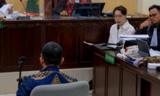 Panas! Richard Lee Ancam Doktif Bongkar Persaingan. Doktif Balas: “Bongkar Aja, Nggak Usah Nunggu!”