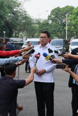 Jalan Baru Industri Kosmetik: BPOM Pangkas Hambatan, Perketat Standar Keamanan