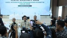BPOM menelusuri rantai produksi dan distribusi untuk memastikan keamanan kosmetik. (Foto: Sbw)