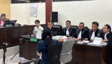 Saksi Janet Aprilia Stanzah memberikan keterangan dalam sidang perkara Richard Lee di Pengadilan Negeri Tangerang.(Foto: Sehatcantik.id/Sbw)